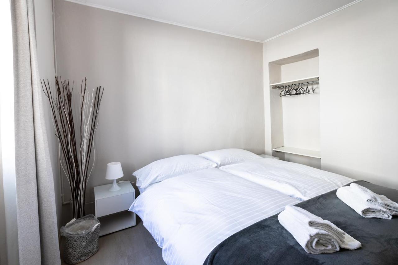 Osteria Pozzo Hotell Locarno Exteriör bild
